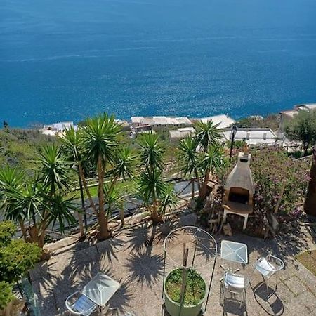 Panoramic Villa In Amalfi Exteriör bild